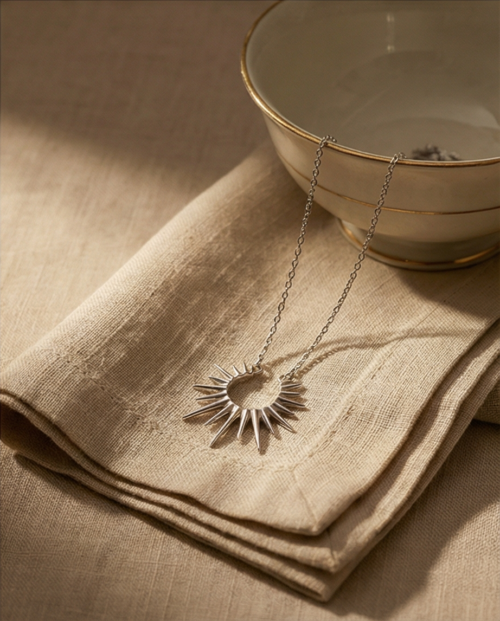 COLLIER SOLARIA