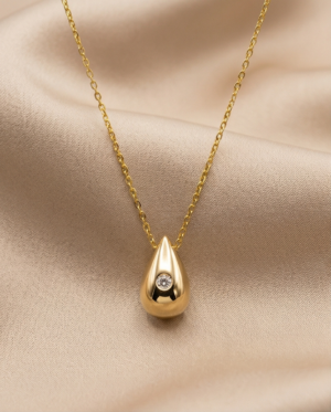Collier Gutta