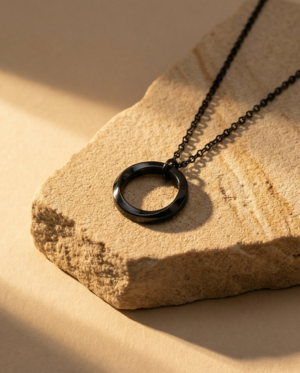 COLLIER CUSTOS